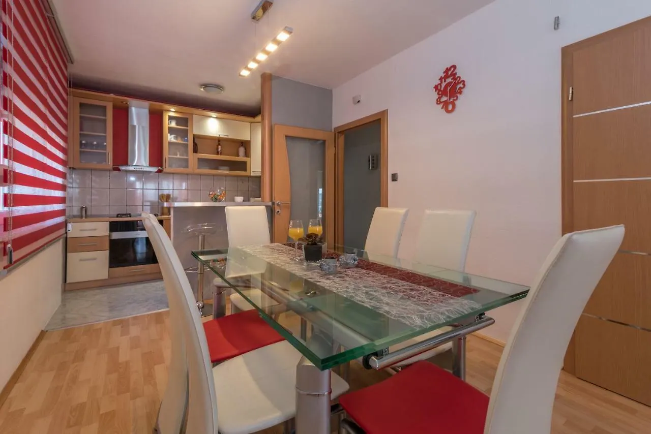 Apartment Bella Vita Trogir 0*,